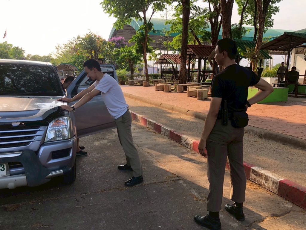 LINE_ALBUM_31368_250414_3