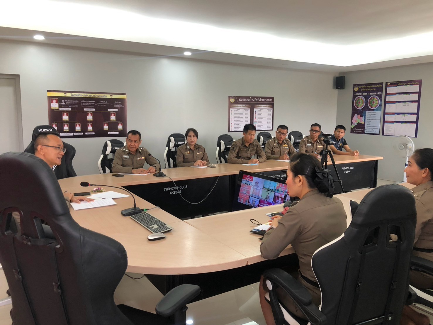 LINE_ALBUM_ประชุม อก. มี.ค.68_250409_2