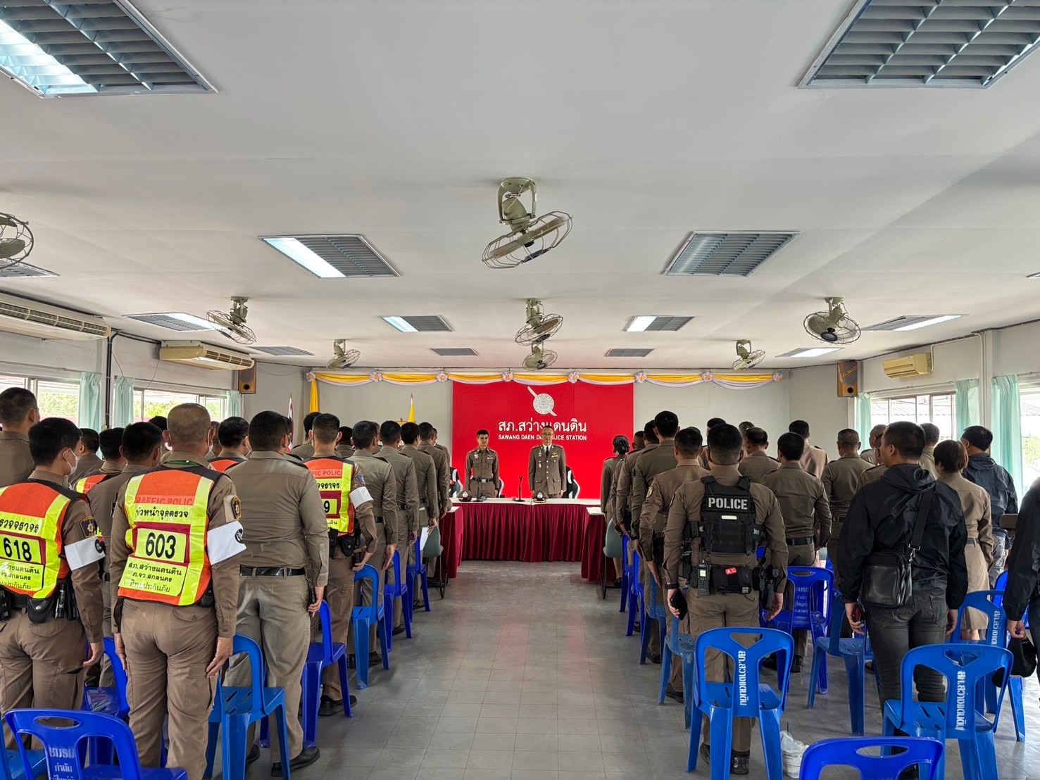 LINE_ALBUM_รับสว่าง1 7 มี.ค.68_250409_1