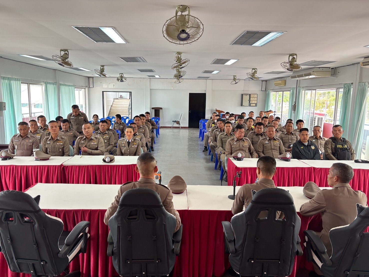 LINE_ALBUM_รับสว่าง1 7 มี.ค.68_250409_6